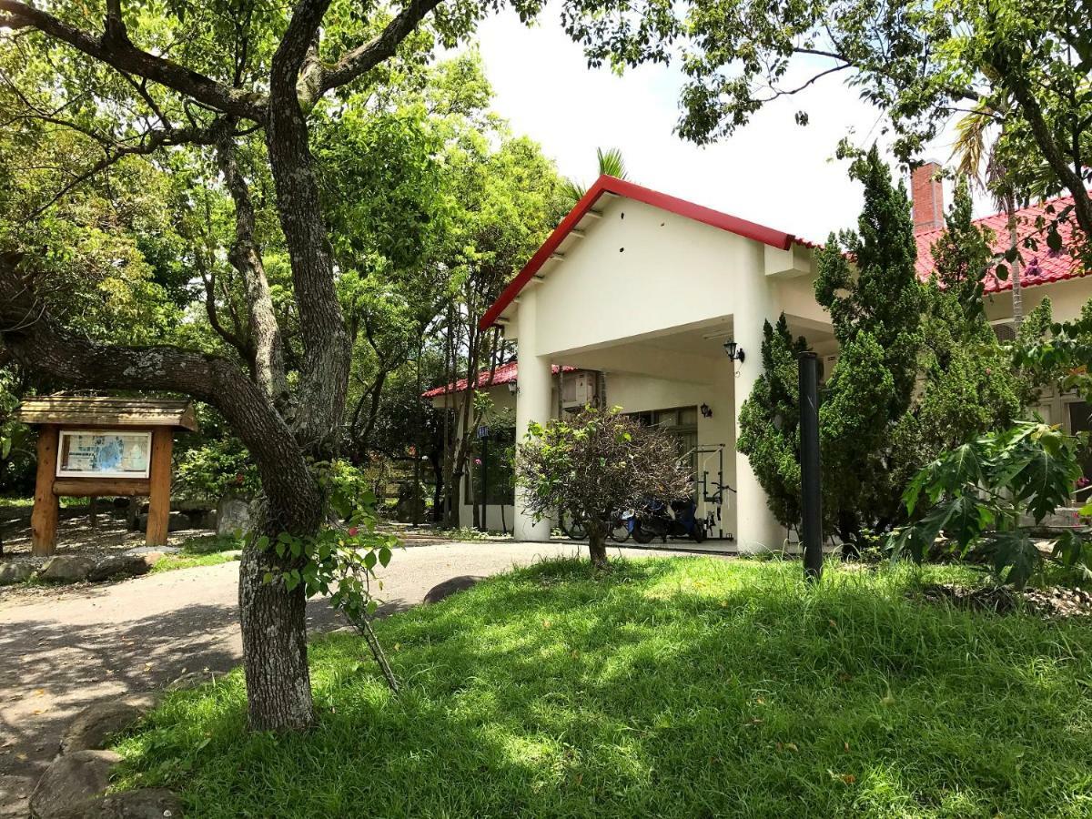 Field House B&B Yuli Ngoại thất bức ảnh